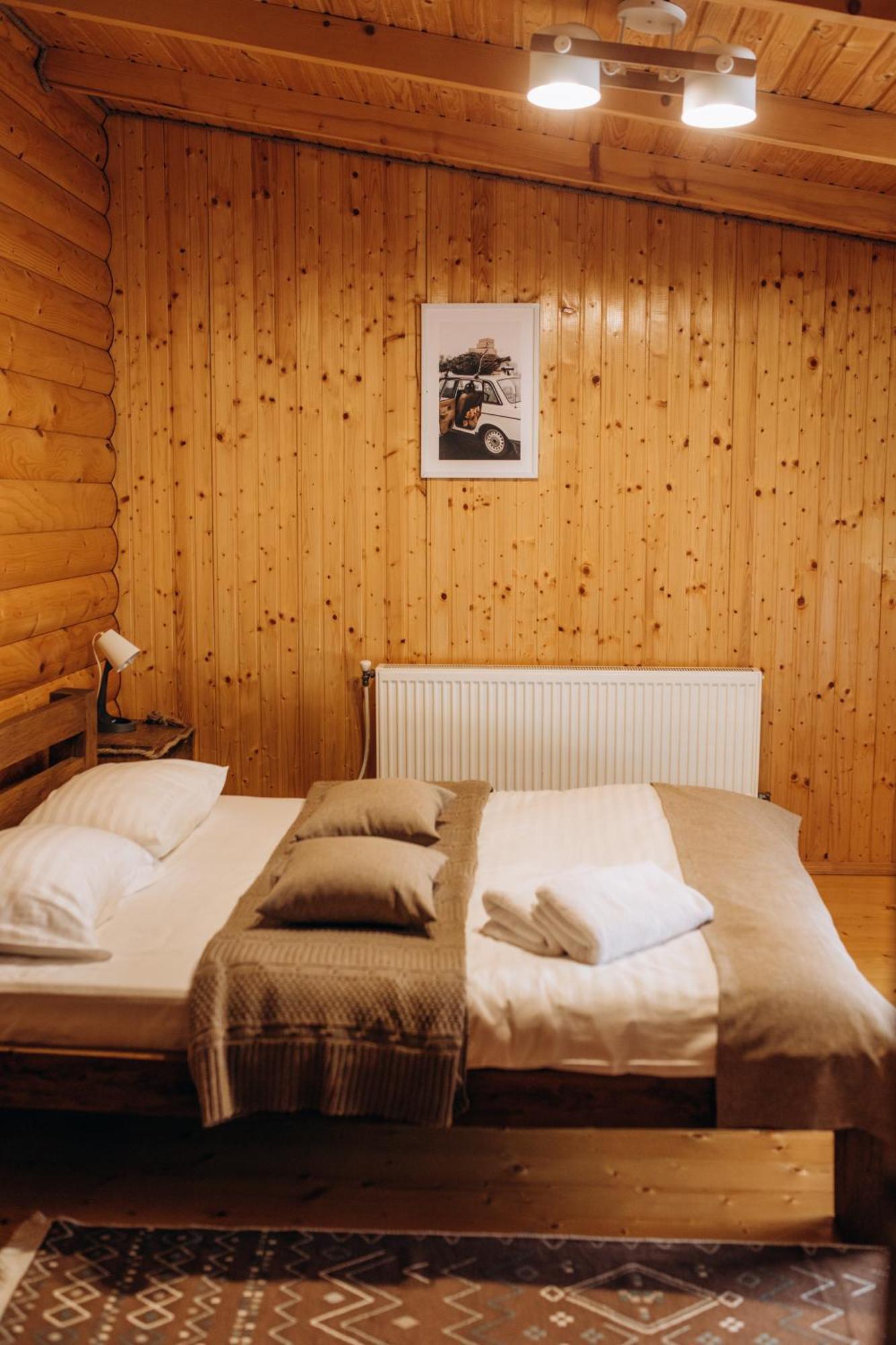 Dolyna Mykolaya Villa Mihovo Szoba fotó